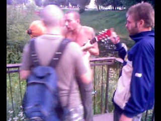 Беспредел на стене В.Цоя (Смоленск 15.08.2011) Беспредел на стене В.Цоя (Смоленск 15.08.2011)